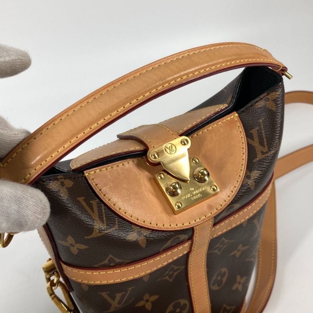 LOUIS VUITTON Bag - Picture 10 of 14